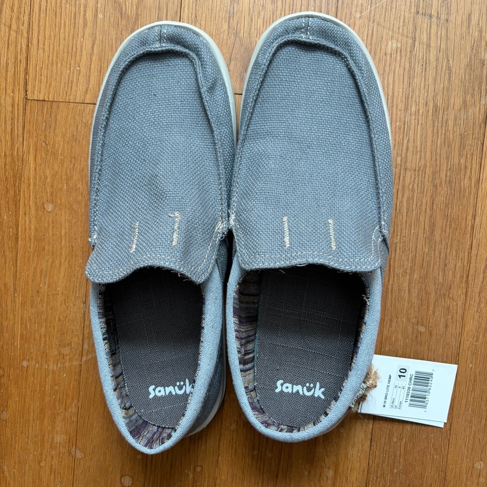 Sanuk Men's Grey Slip-On Loafers NWT Size 10